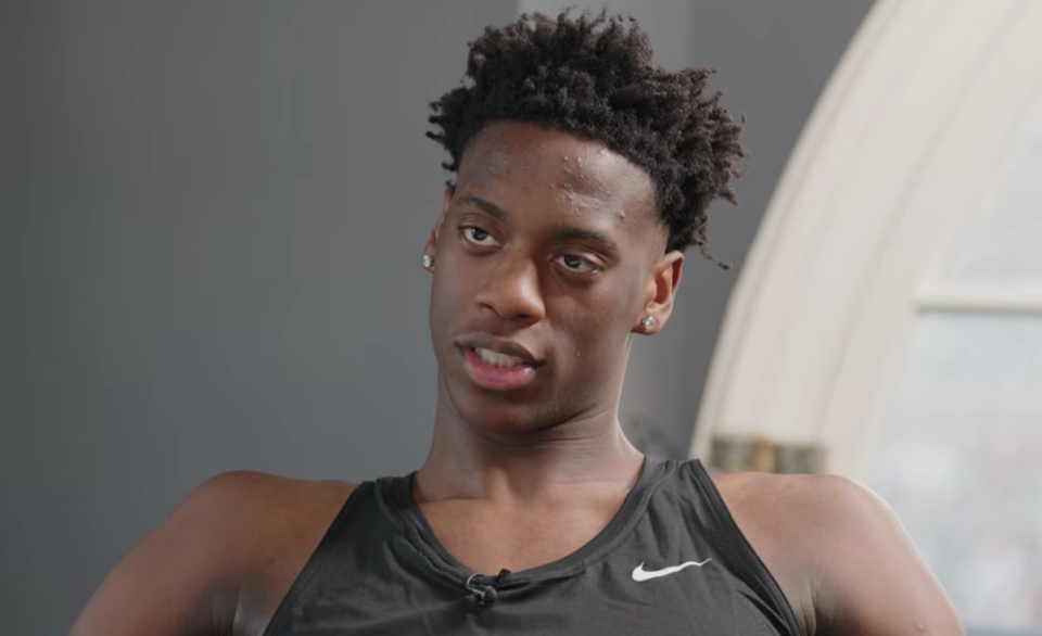 世界杯高清直播平台入口-迪班萨冲击状元生变数!自曝今年可能不参选 我妈想让我大学毕业